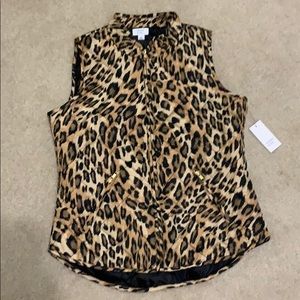 Leopard print vest